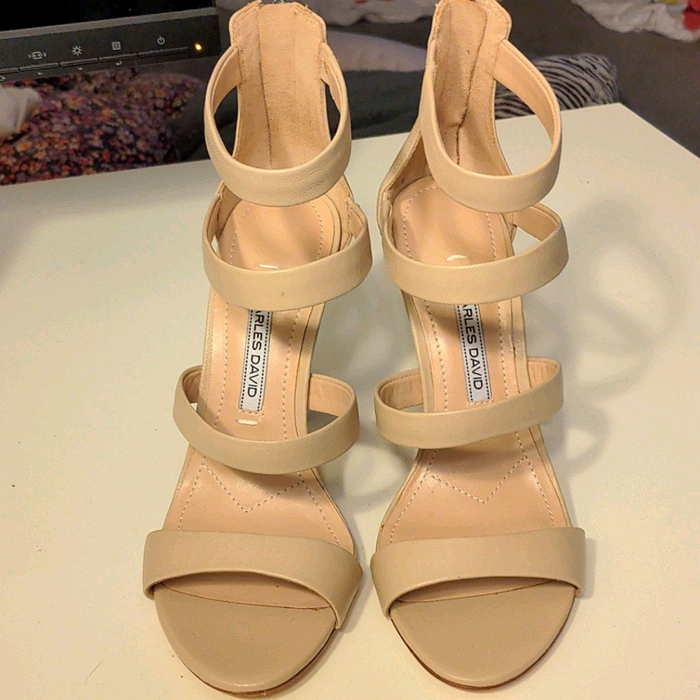 Charles David tan strappy 4" heel - size 7